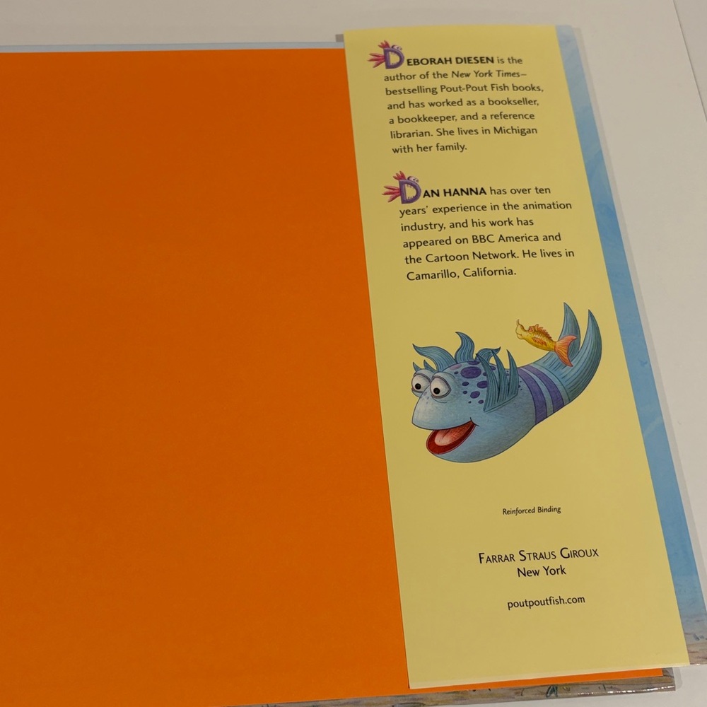 The Pout-Pout Fish Cleans Up the Ocean Book Hardcover - Picture 5 of 6
